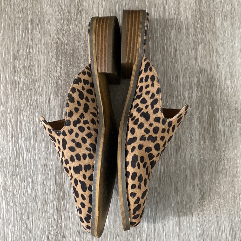 Indigo Rd. Leopard Mules - Picture 5 of 5